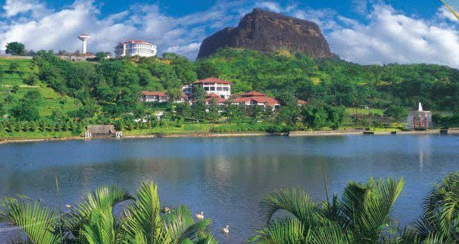 Aamby Valley City Lonavala Dış mekan fotoğraf View of the resort