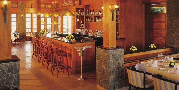 Aamby Valley City Lonavala Dış mekan fotoğraf The bar at the restaurant