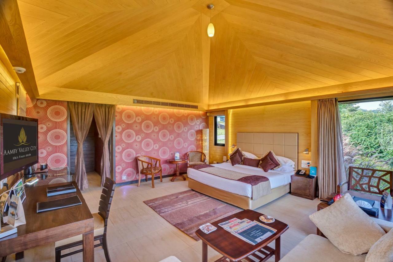 Aamby Valley City Lonavala Dış mekan fotoğraf Suite at the resort